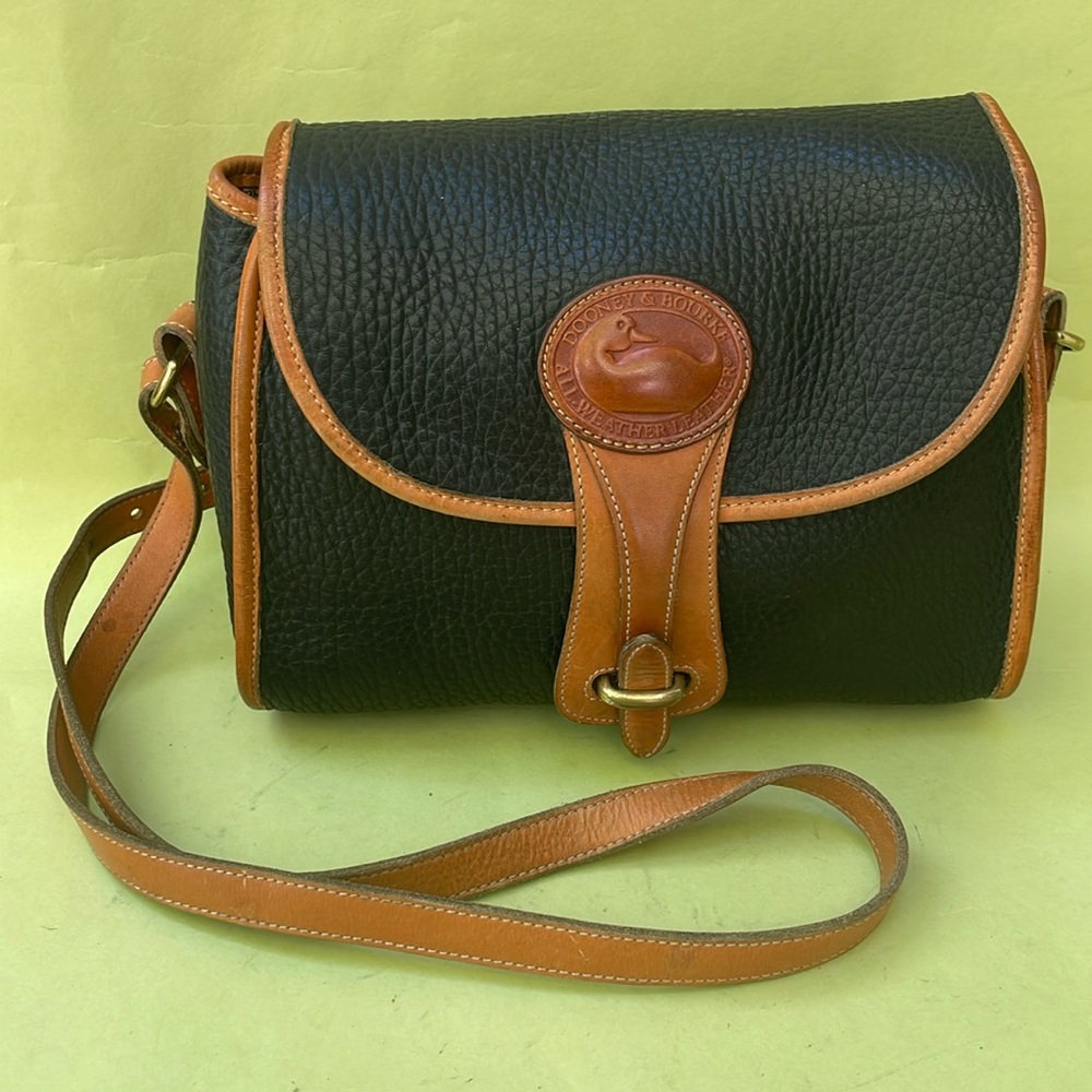 Vintage black/orange Dooney & Bourke pebbled leather crossbody bag